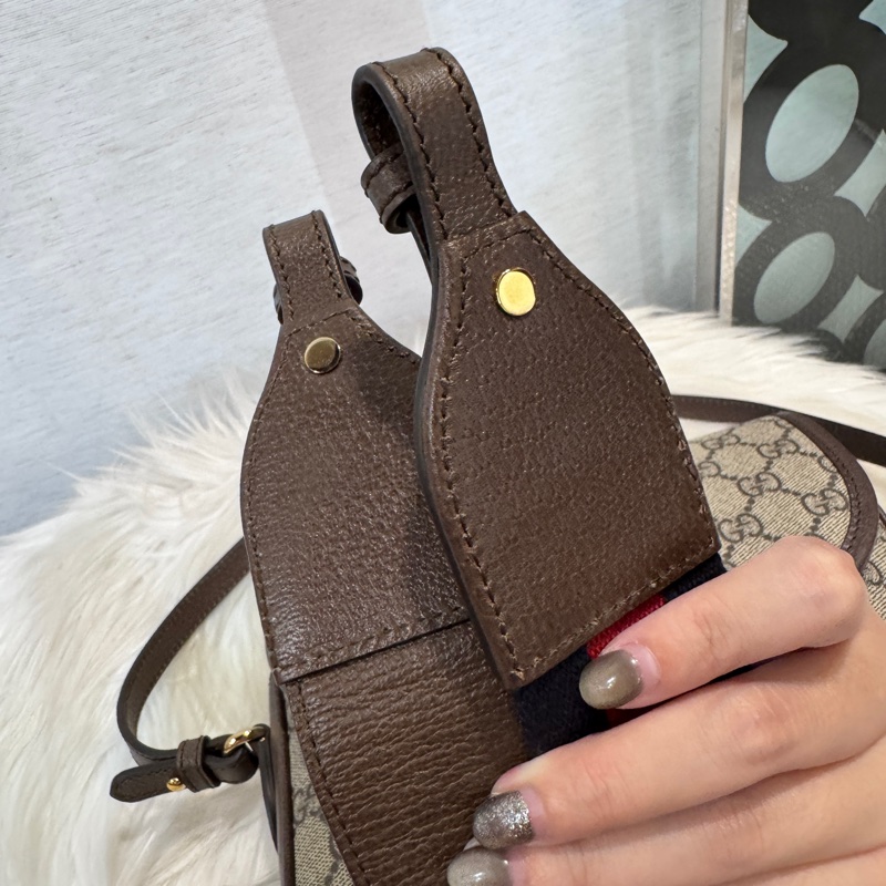 Gucci Ophidia 磁吸下蓋拉鏈雙背帶斜背包 離櫃未使用-16