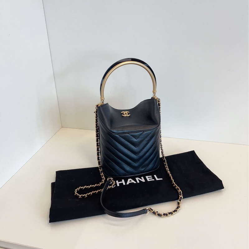 ✨Chanel  稀有漢堡系列 V紋水桶包 98新🖤-5