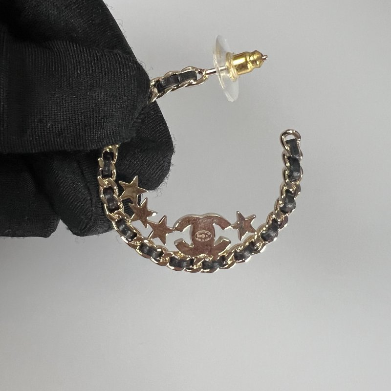 CHANEL B23/C 月牙皮穿鍊耳環-2
