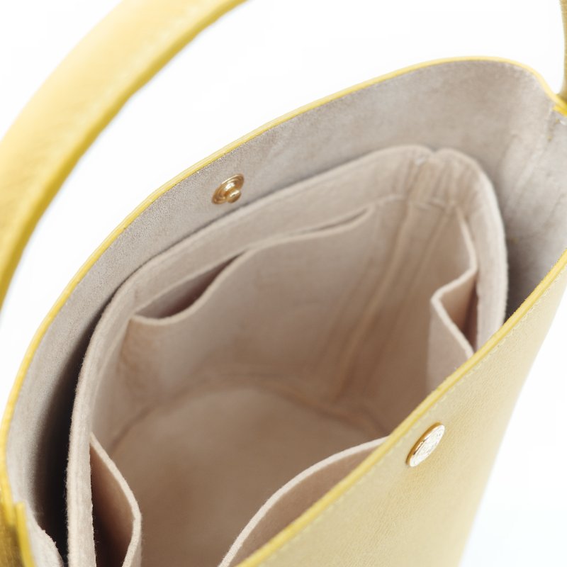 Longchamp 瓏驤 Épure 亮黃色 牛皮 經典硬挺 提籃式小型水桶包-17
