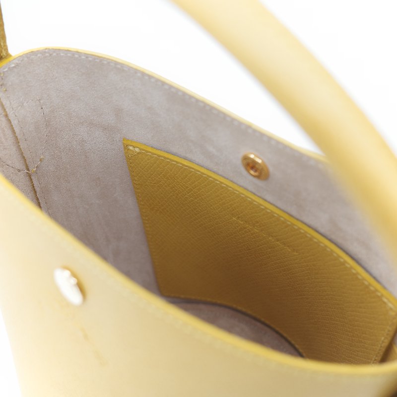 Longchamp 瓏驤 Épure 亮黃色 牛皮 經典硬挺 提籃式小型水桶包-19