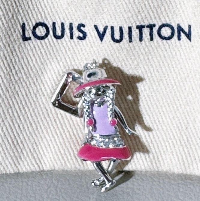 LV 路易威登 Girl Charm 白金+琺瑯+鑽石 吊墜-2