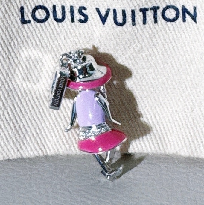 LV 路易威登 Girl Charm 白金+琺瑯+鑽石 吊墜-3