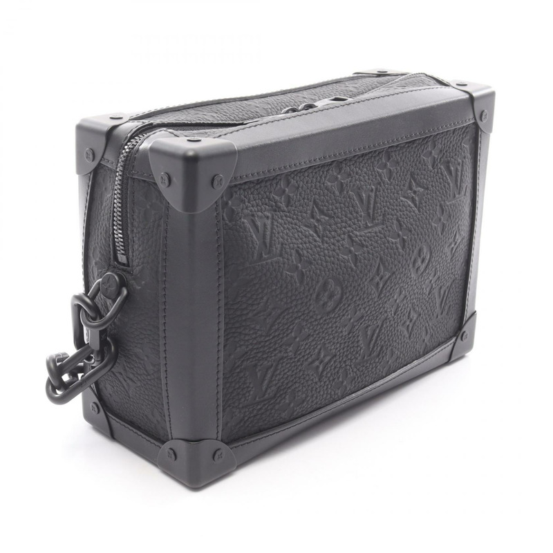 路易威登 Soft Trunk 肩挎包 M55700 Monogram Taurillon Noir-1