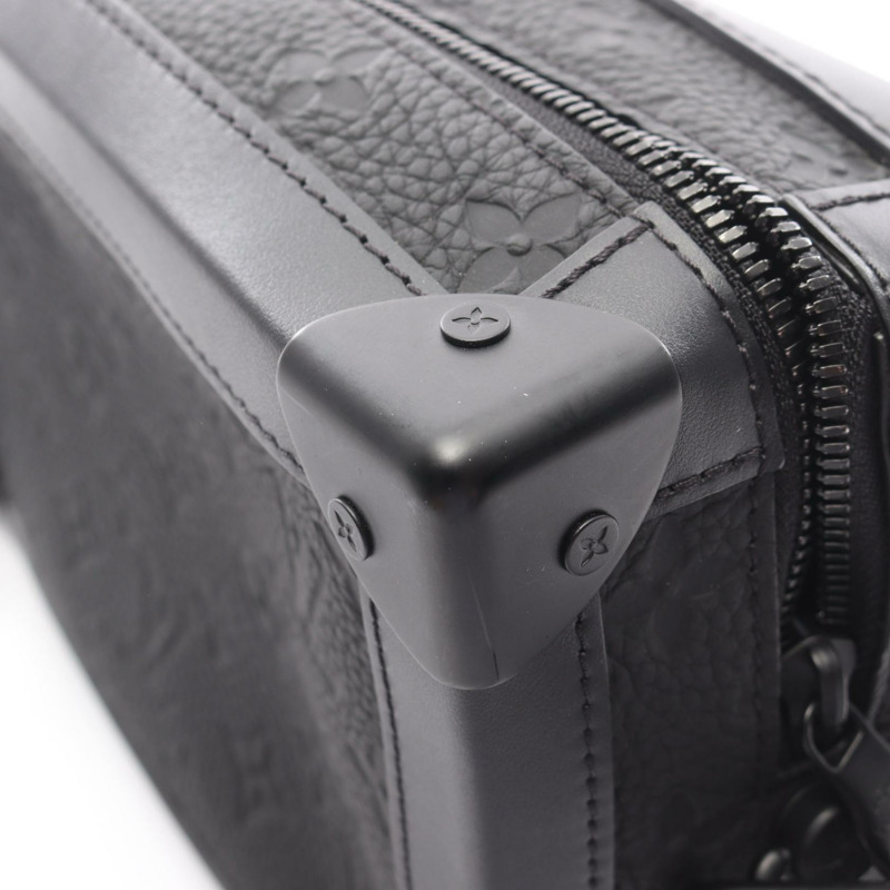 路易威登 Soft Trunk 肩挎包 M55700 Monogram Taurillon Noir-5