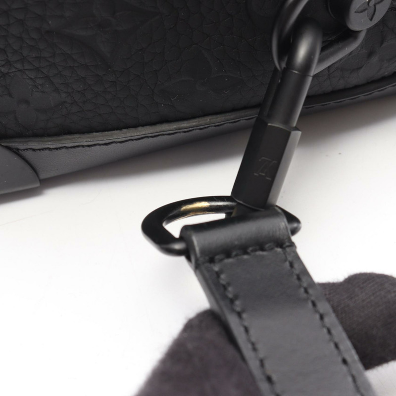 路易威登 Soft Trunk 肩挎包 M55700 Monogram Taurillon Noir-10