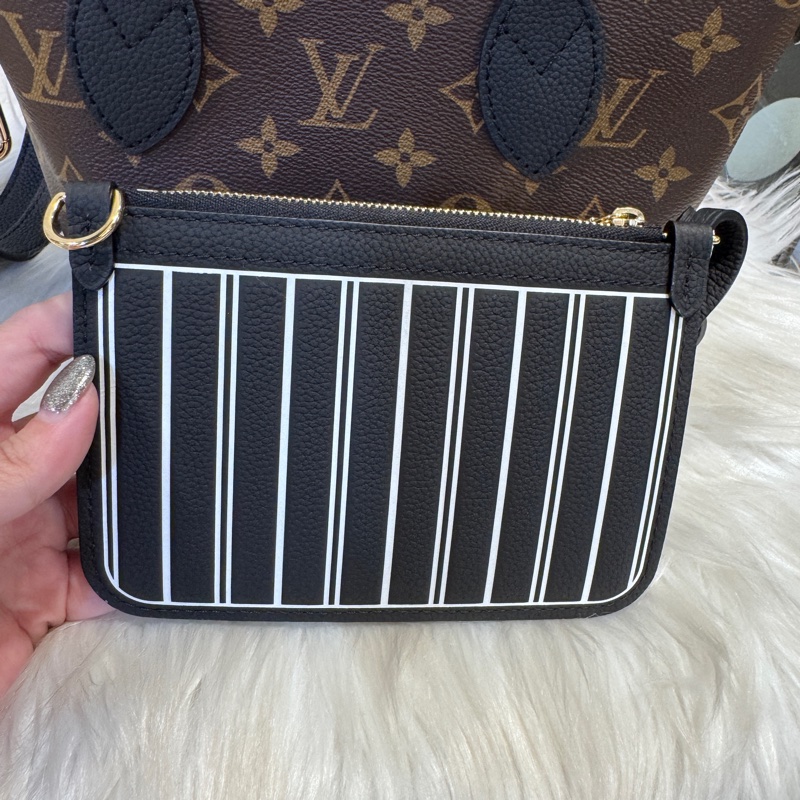 LV Neverfull Inside Out BB 新款雙面用 近全新 晶片款-1