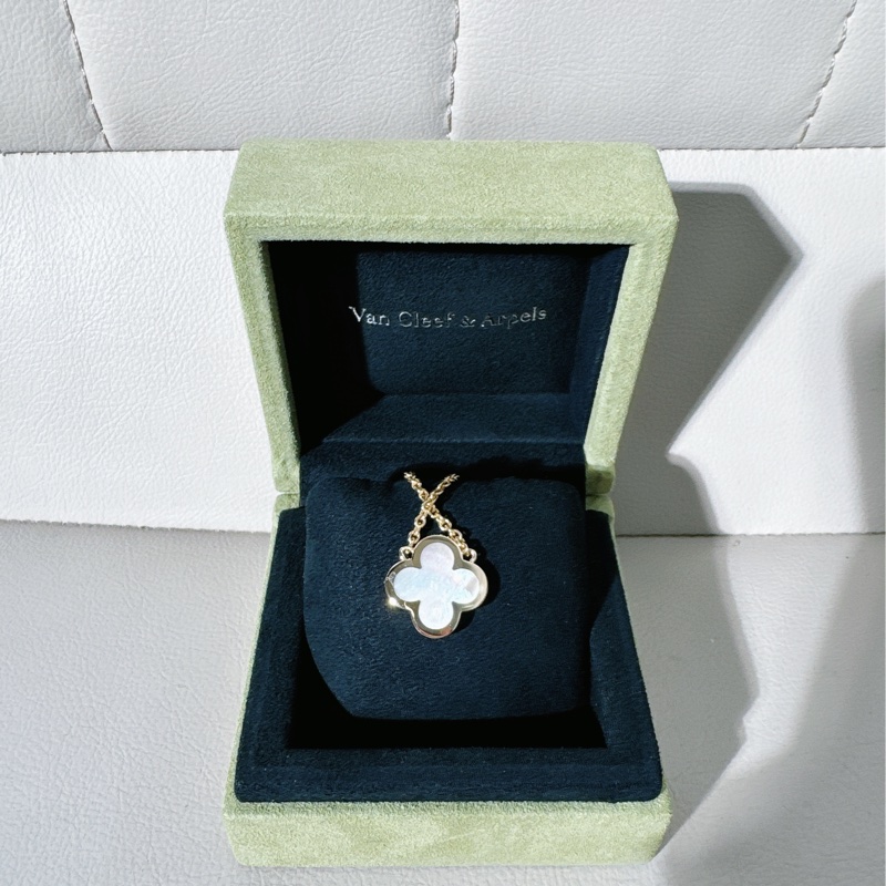VCA 梵克雅寶 Pure Alhambra四葉草項鍊 18K黃金 白貝母項鍊-1