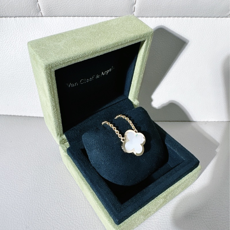 VCA 梵克雅寶 Pure Alhambra四葉草項鍊 18K黃金 白貝母項鍊-3