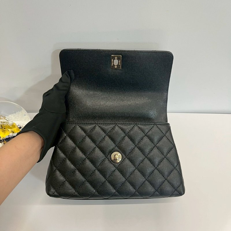 Chanel coco handle24 黑金 荔枝牛 晶片款-7