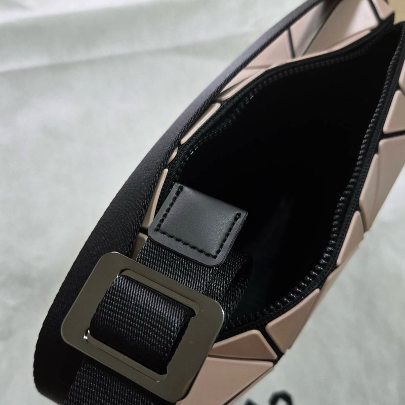 Issey Miyake 三宅一生 BaoBao 大號 邱比特包 霧米色 稀有款-2