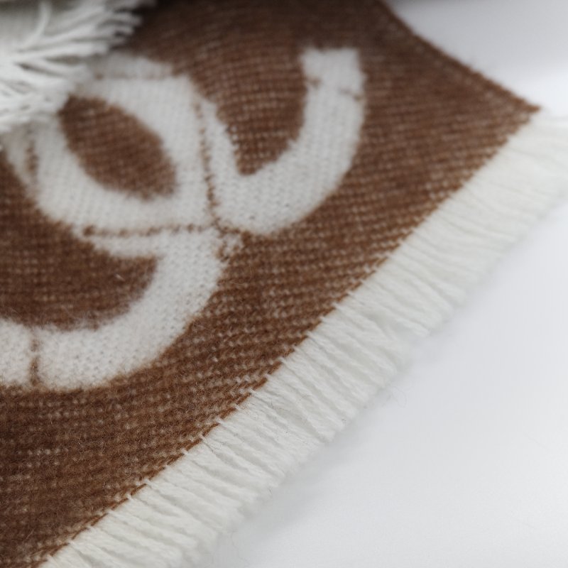 Chanel 香奈兒 24K 經典駝色 米色 羊毛 長款圍巾-7