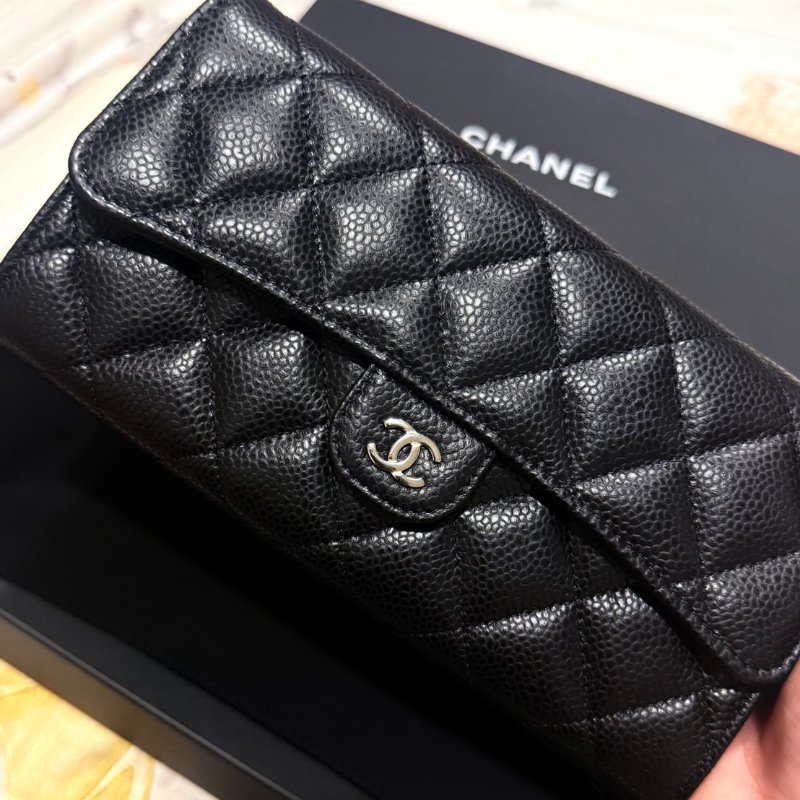 CHANEL經典銀色雙C AP0241荔枝紋牛皮長夾-0