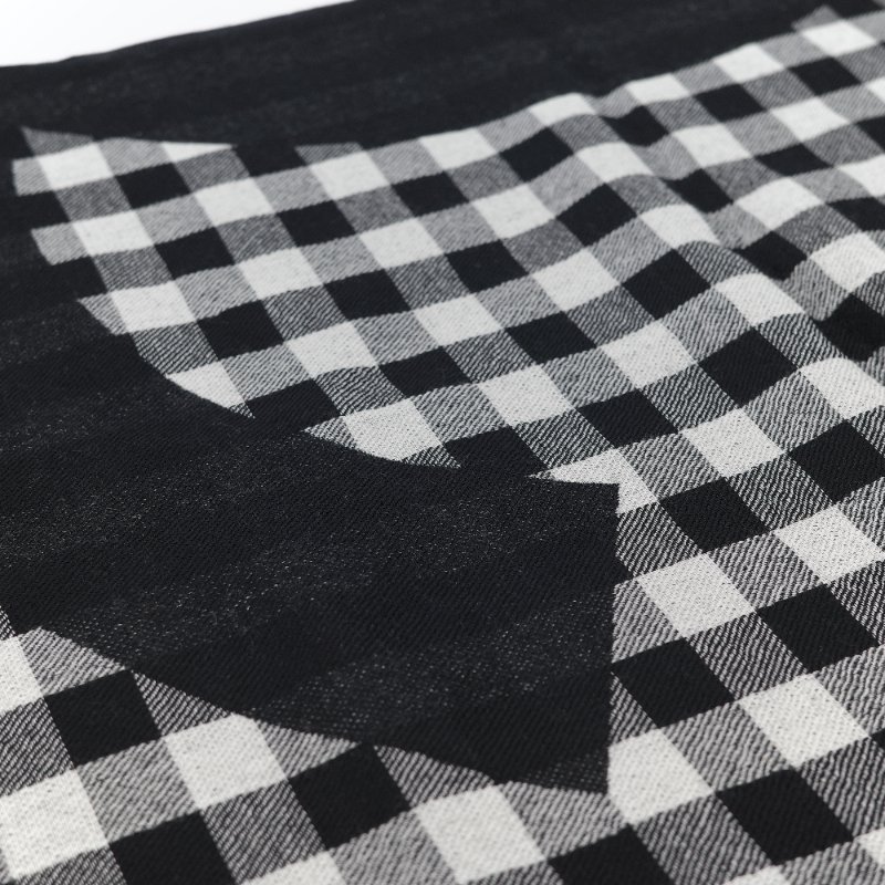 Chanel 香奈兒 經典黑底格紋 羊絨 提花 針織圍巾-7