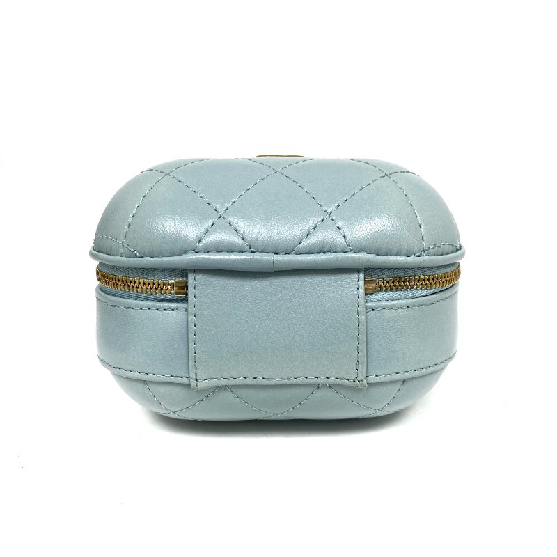 △ Chanel 香奈兒 Light Blue Lambskin Gold Tone Metal Bubble Vanity Case No.31 AP2699 淺藍色小羊皮金色金屬鎖鏈化妝箱No.31 - 267002559-5