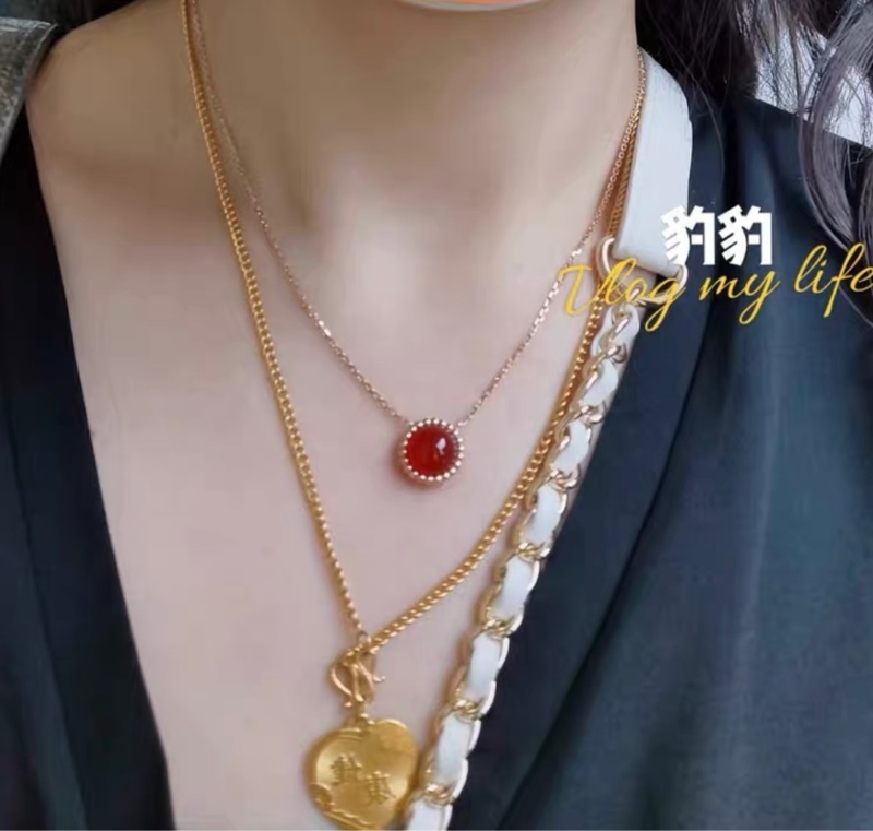 VCA梵克雅寶Perlée couleurs系列18K玫瑰金紅玉髓項鍊-7