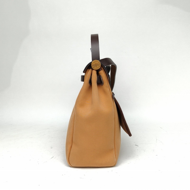 HERMES Herbag31芝麻色帆布U刻金扣-1