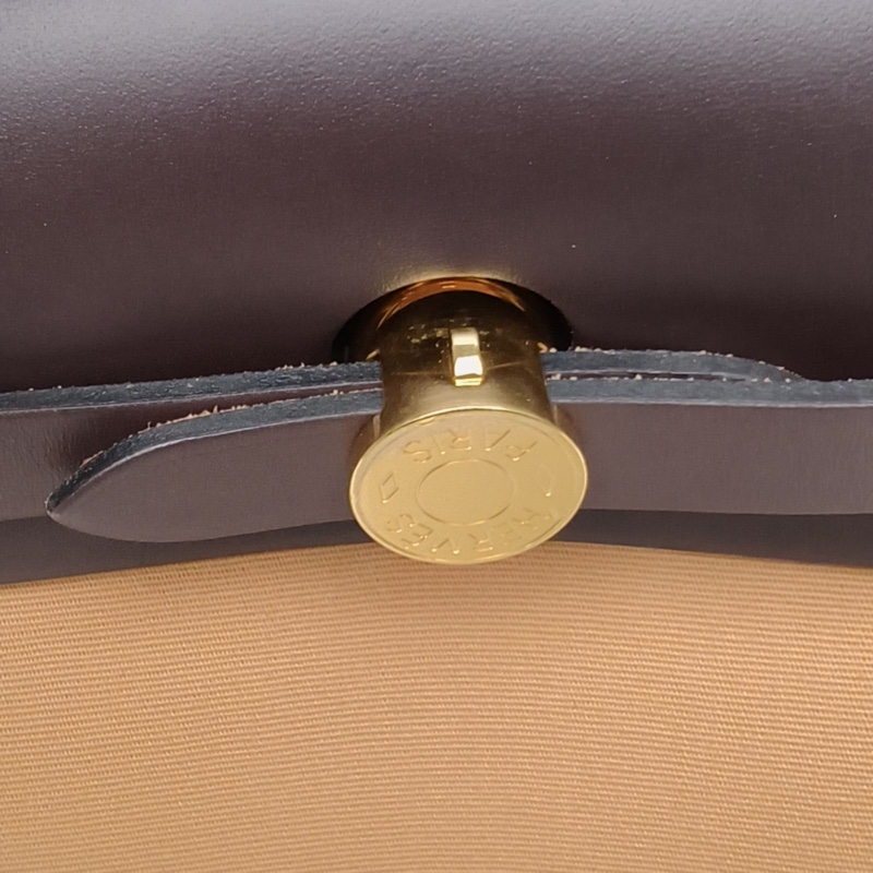 HERMES Herbag31芝麻色帆布U刻金扣-4