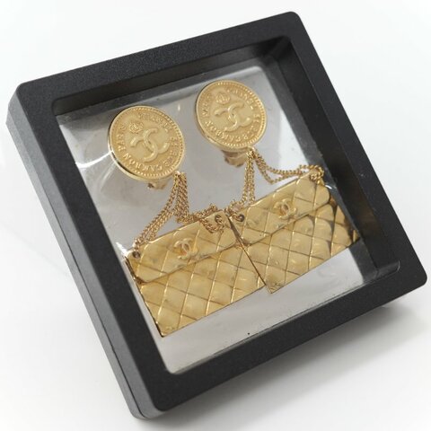 Chanel 香奈兒 Vintage 經典黃銅鍍金 菱格紋圖騰 COCO 字母標誌圓形耳環