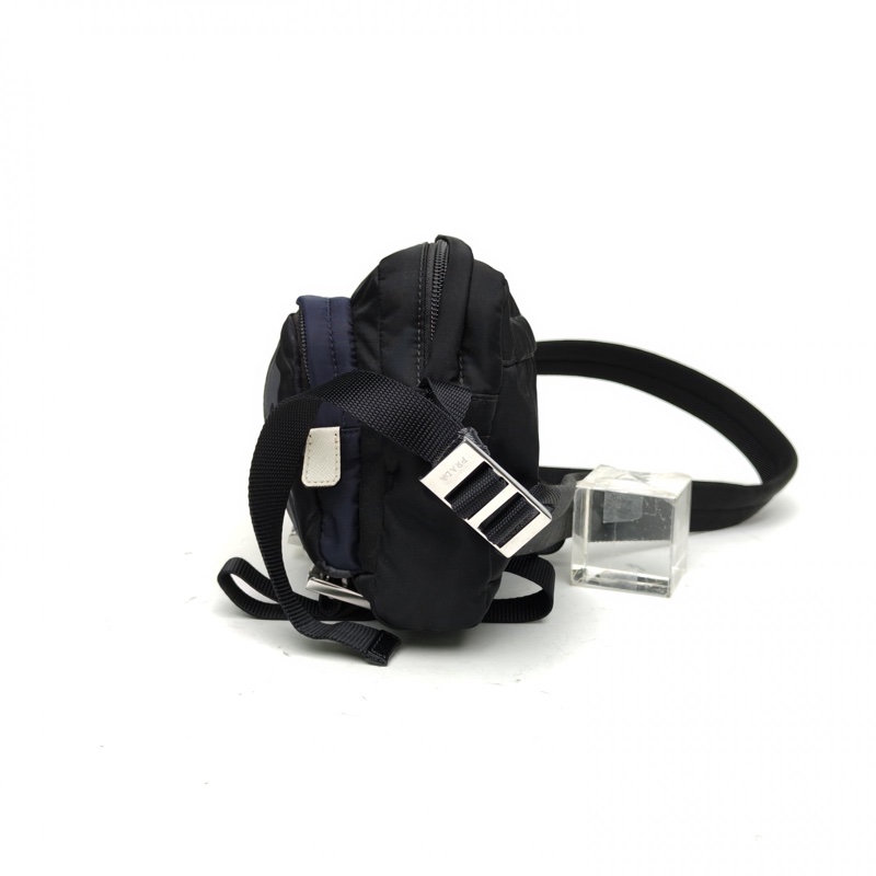 PRADA 拼色尼龍郵差包迷彩款小號-1