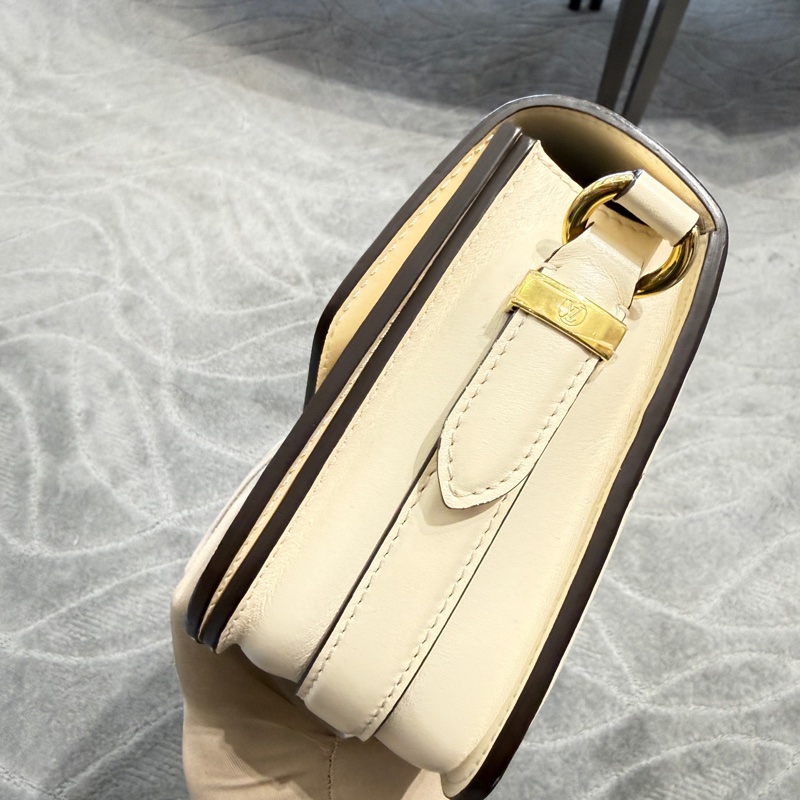 98新LV 路易威登 Pont9白色全皮單肩斜挎包，芯片款尺寸23*15*8-2