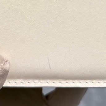 98新LV 路易威登 Pont9白色全皮單肩斜挎包，芯片款尺寸23*15*8-9