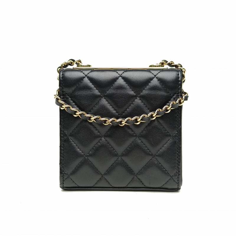 CHANEL TrendyCC口蓋包方版11cm黑色羊皮31開金扣-2