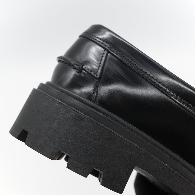 Tod’s 托德斯 Kate 經典黑色 拋光小牛皮 金屬鏈條扣飾 增高厚底樂福鞋-13