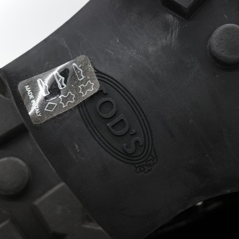 Tod’s 托德斯 Kate 經典黑色 拋光小牛皮 金屬鏈條扣飾 增高厚底樂福鞋-19