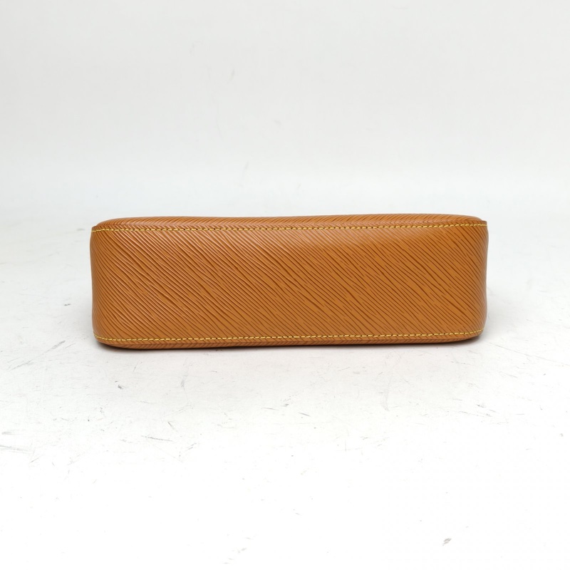 LOUIS VUITTON Marelle二合一腋下包焦糖色EPI水波紋牛皮銀扣晶片-3