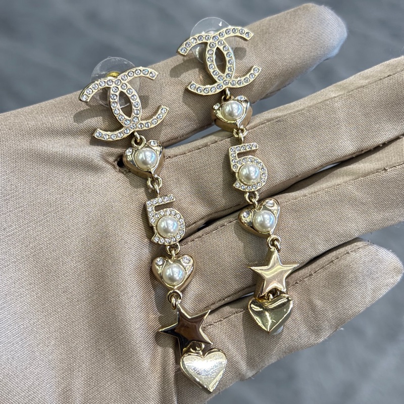 99新Chanel香奈兒雙C水鑽愛心5號珍珠吊墜耳環-1