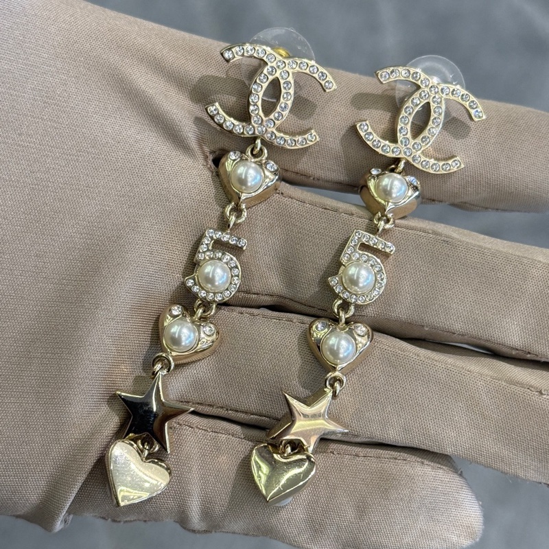 99新Chanel香奈兒雙C水鑽愛心5號珍珠吊墜耳環-3