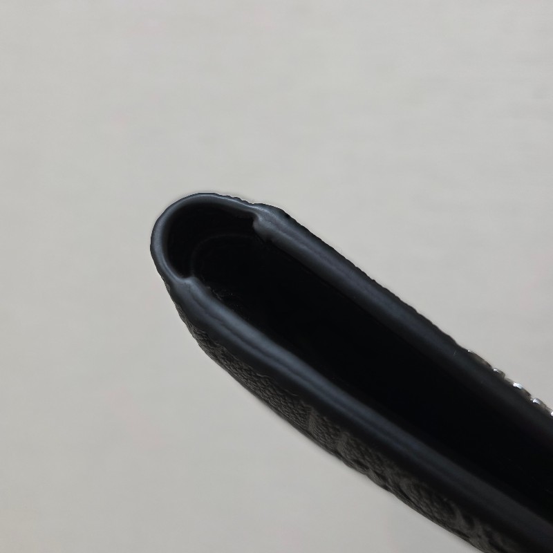 [品況超新甜價出🥰現省一萬] Dior黑牛皮壓紋銀釦對開短夾-13