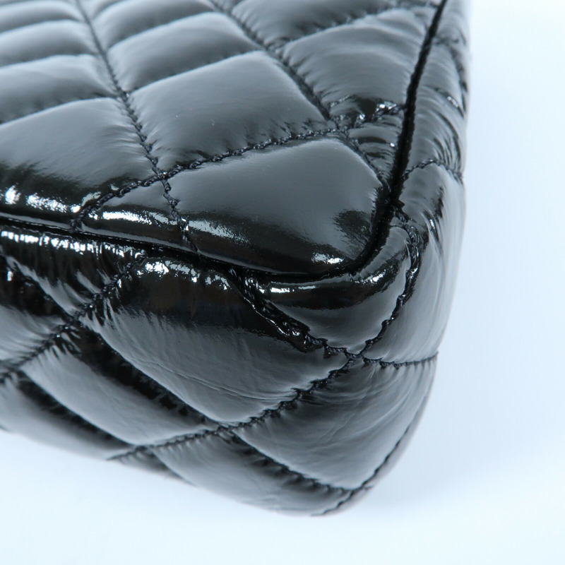 CHANEL 漆皮皮革Wavy CC Hobo金扣鏈帶肩背袋-7