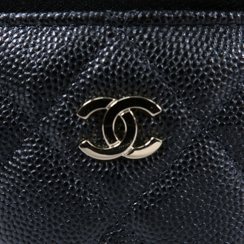 CHANEL 牛皮皮革Small Vanity Case金扣鏈帶肩背袋-11