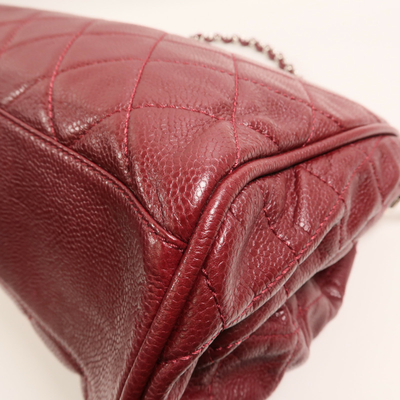 CHANEL 牛皮皮革Chain Shoulder銀扣鏈帶肩背袋-12