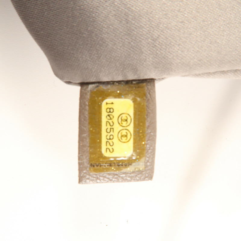 CHANEL 牛皮皮革PST Petite Shopping Tote Bag銀扣肩背袋-8