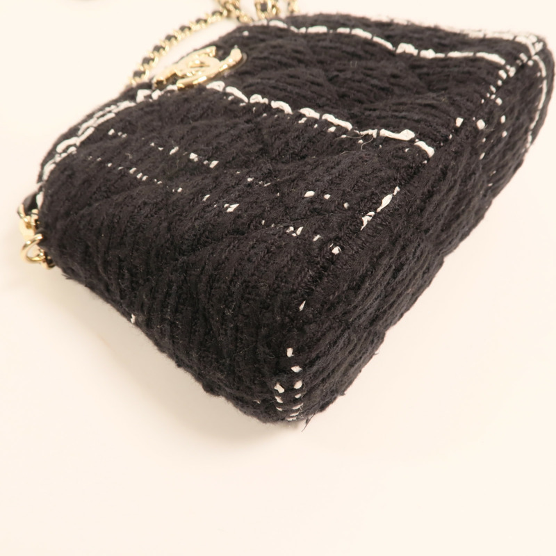 CHANEL 粗花呢Mini Clutch With Chain Bag金扣鏈帶肩背袋-10