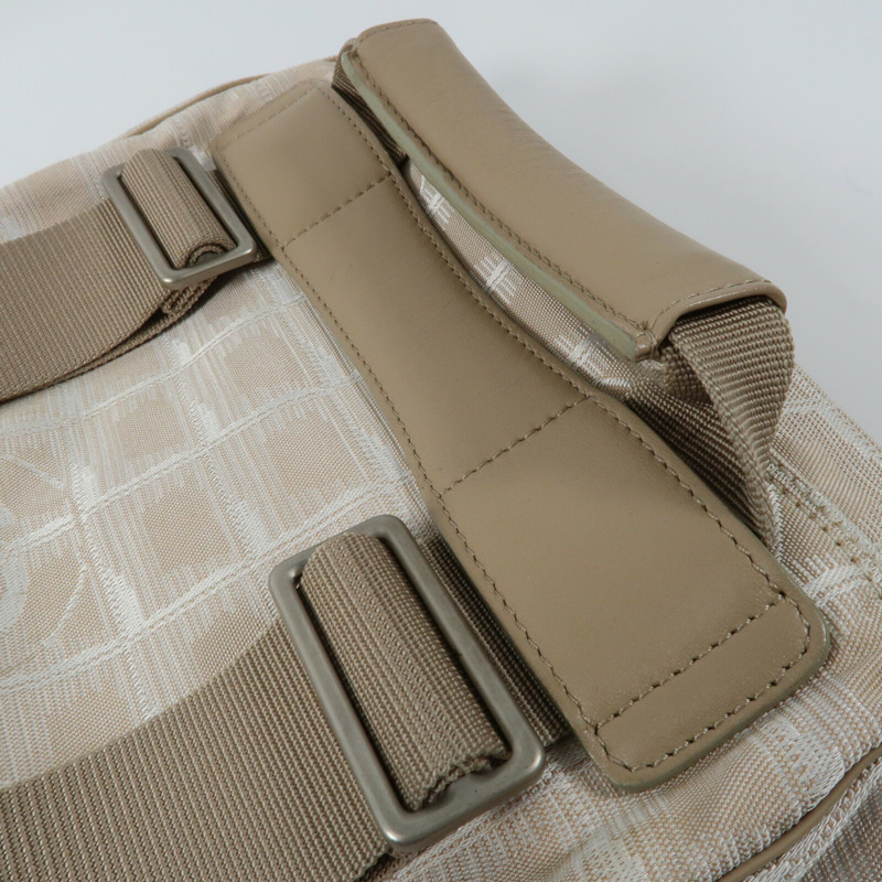 CHANEL 帆布New Travel Line Backpack銀扣背包-15
