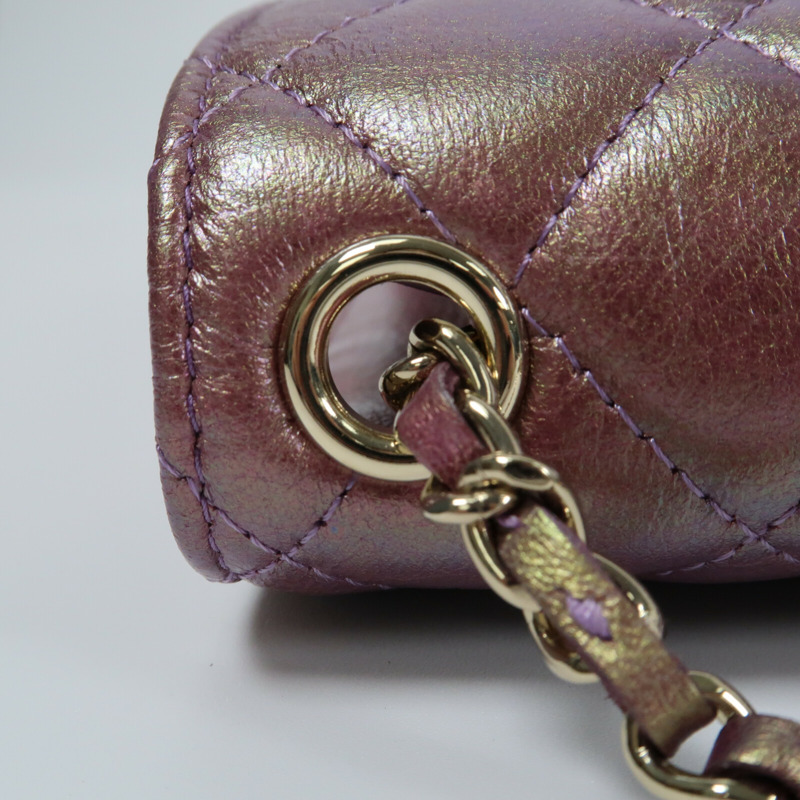 CHANEL 羊皮皮革Phone Case金扣鏈帶肩背袋-9