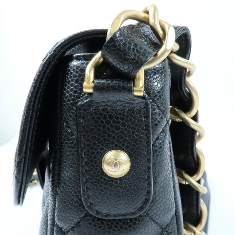 CHANEL 牛皮皮革Chain Shoulder金扣鏈帶肩背袋-12