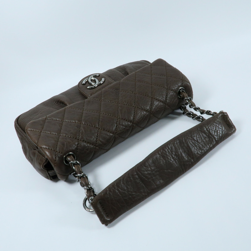 CHANEL 牛皮皮革Shoulder Bag銀扣鏈帶肩背袋-8