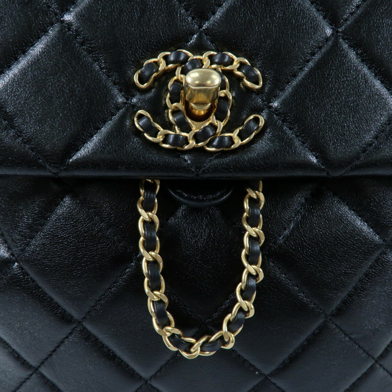 CHANEL 羊皮皮革Backpack金扣背包-9