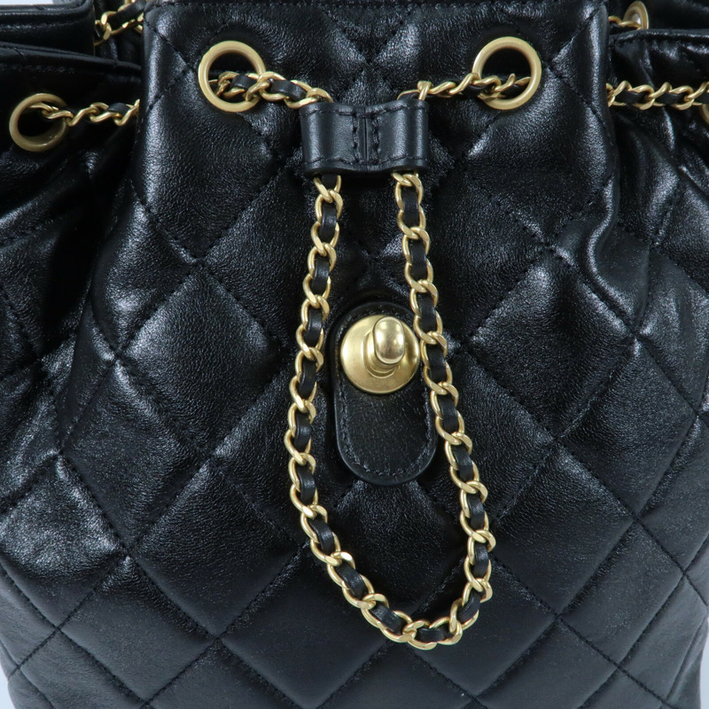 CHANEL 羊皮皮革Backpack金扣背包-11