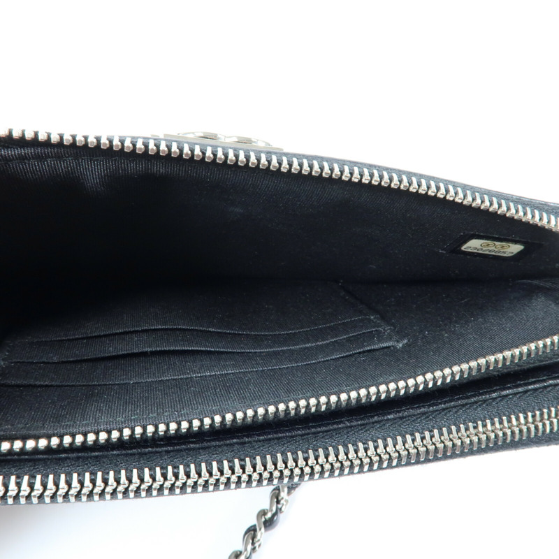 CHANEL 牛皮皮革Boy Double Zip Clutch Bag銀扣鏈帶肩背袋-14