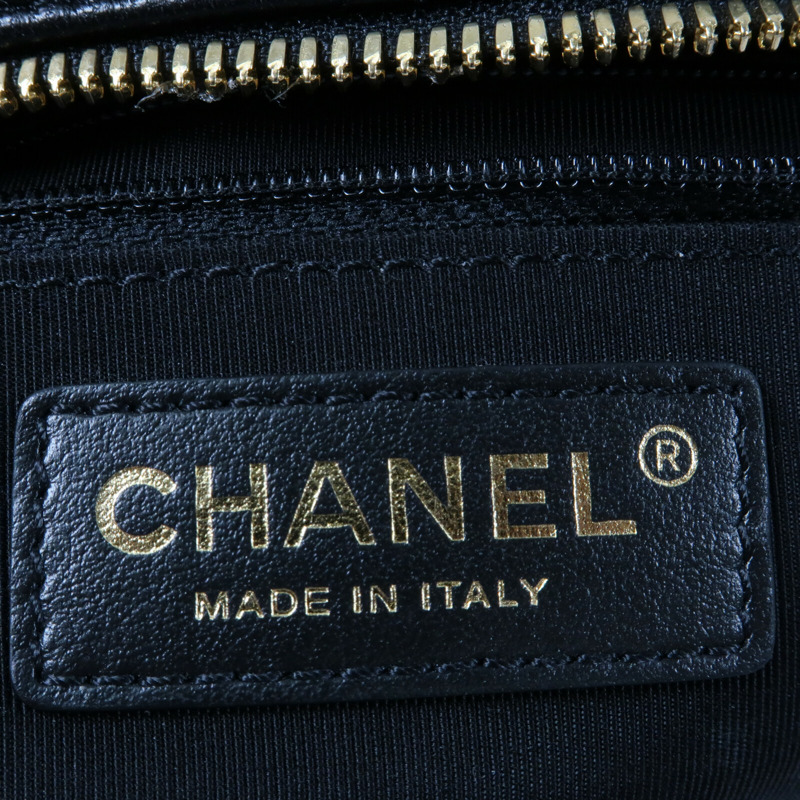 CHANEL 羊皮皮革Small Hobo金扣鏈帶手挽肩背兩用袋-12