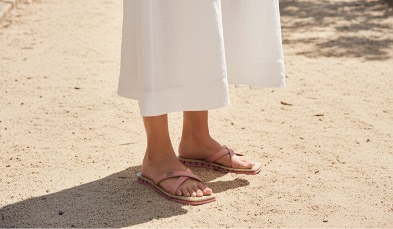 🍒 Gucci 經典粉色 GG 浮雕壓紋方頭涼拖鞋/莫蘭迪粉顯白方頭復古質感…閒置品 size:38/2F260330-1-4