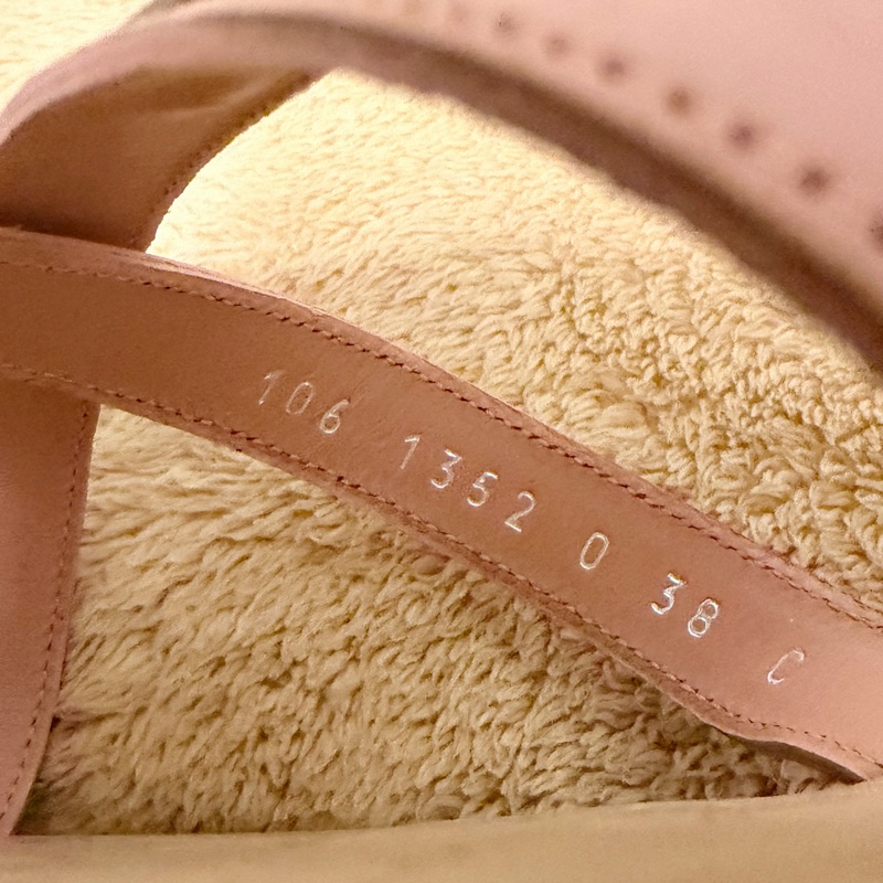 🍒 Gucci 經典粉色 GG 浮雕壓紋方頭涼拖鞋/莫蘭迪粉顯白方頭復古質感…閒置品 size:38/2F260330-1-11