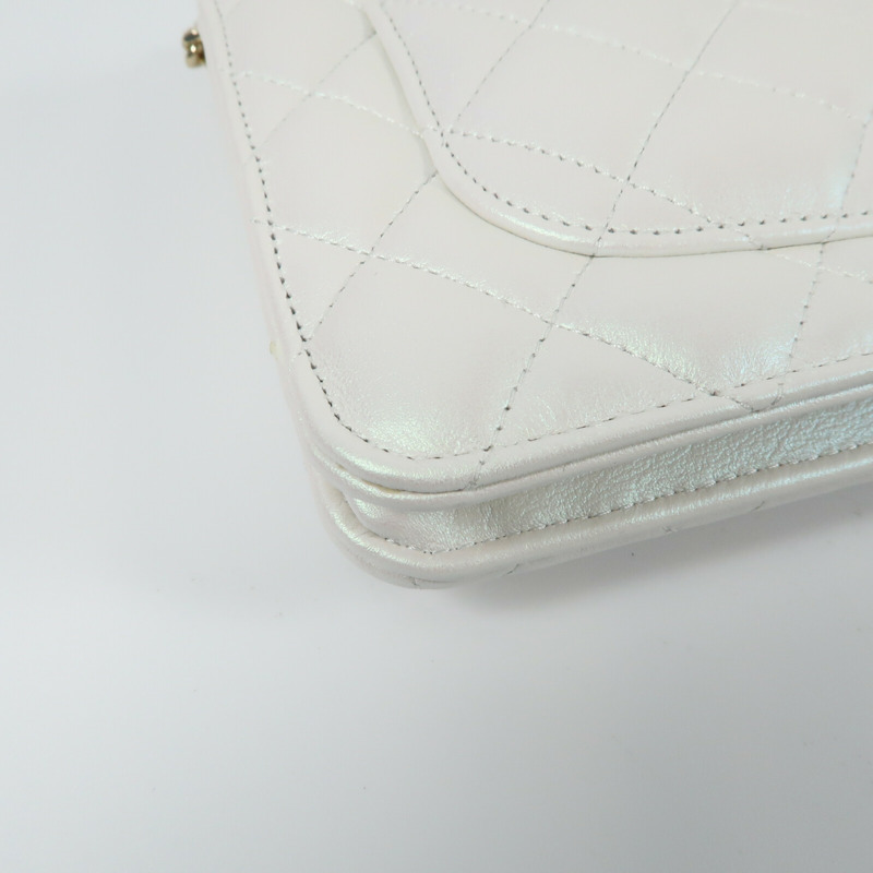CHANEL 羊皮皮革WOC Wallet On Chain金扣鏈帶肩背袋-6