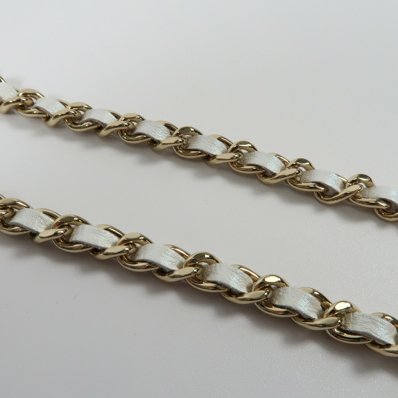 CHANEL 羊皮皮革WOC Wallet On Chain金扣鏈帶肩背袋-9